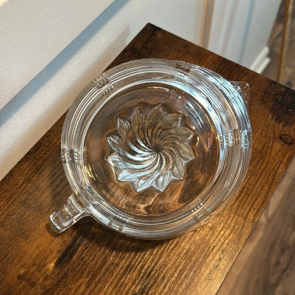 Vintage Plaid Juice Reamer Clear Depression Glass Hazel Atlas Vintage